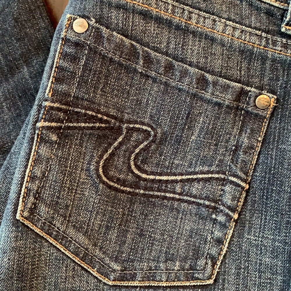 White House Black Market 2S boot cut jeans - Picture 2 of 4